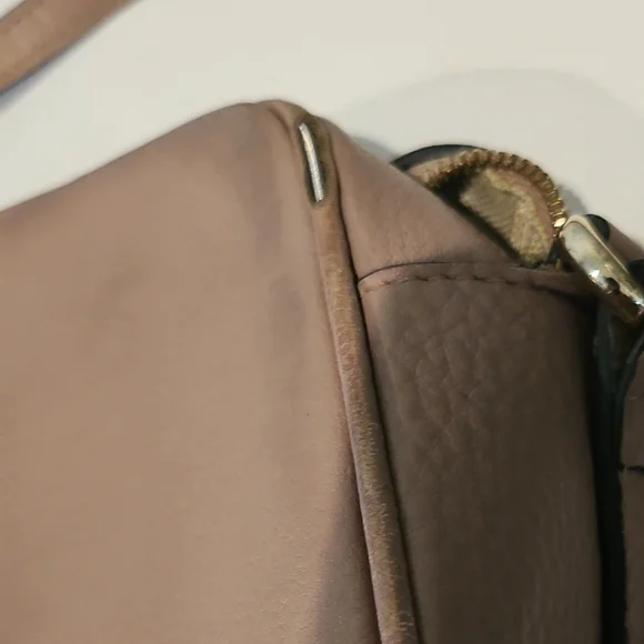 Gucci Blush Pink Soho Disco Leather Crossbody with Tassel - Picture 6 of 9